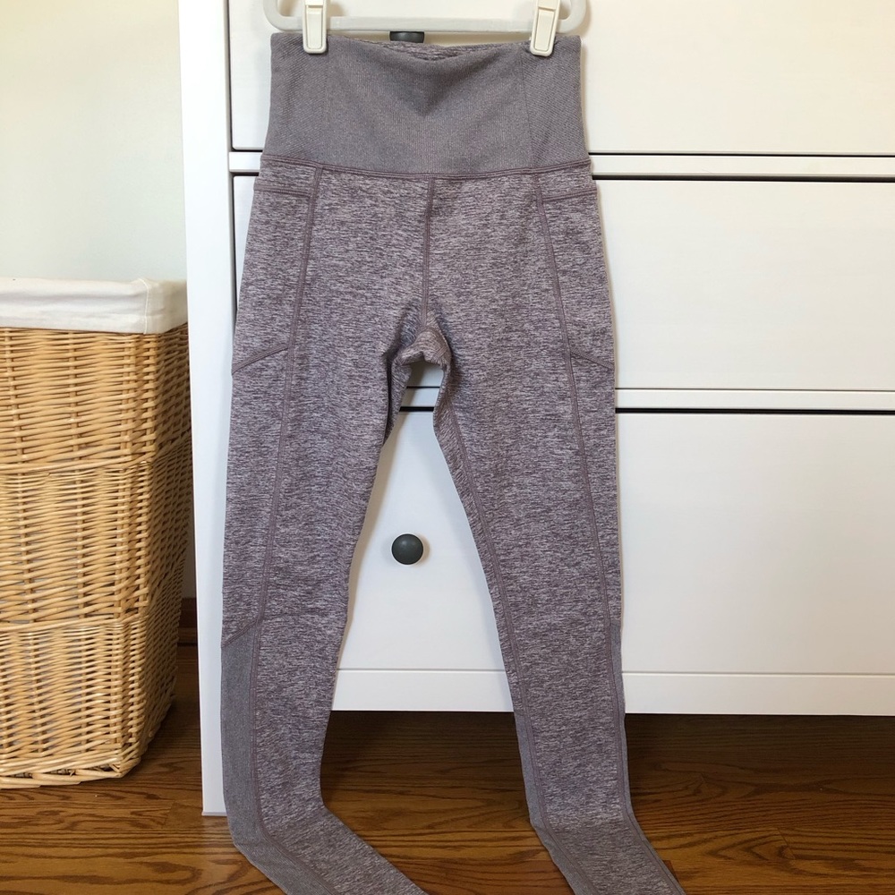 Athleta Exhale Heel Tight - Light Purple - Size XS - Picture 5 of 5